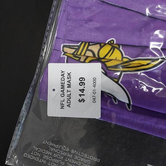 NFL Minnesota Vikings Adjustable Mask | FOCO | Adult - Picture 6 of 6